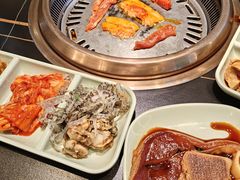 -梨花自助烤肉(西三旗万象汇黑金店)