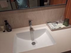 -米漾酒店(深圳会展中心岗厦地铁站店)