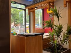 -俏湘厨•地道湘菜(建华南路店)