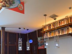 -阿瓦山寨·湘菜现炒·剁椒鱼头王(咸阳总店)