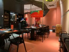 大堂-羽鸽集·乳鸽专门店·地道顺德菜(岭南站店)