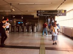 -宝山路(地铁站)