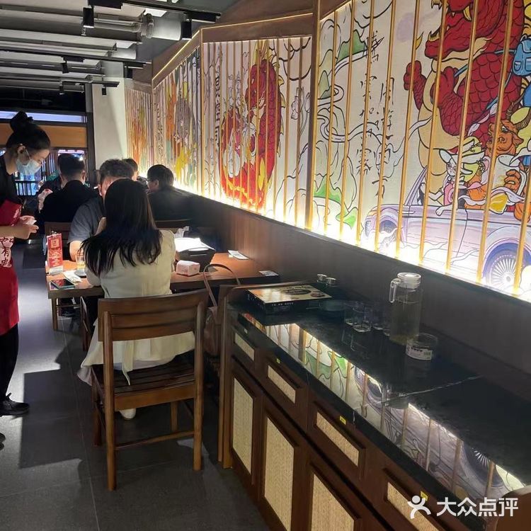 好吃的爆的神仙烤串店💥/聚点串吧·小酒局