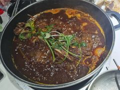 招牌酱牛骨-运气牛自助酱大骨火锅(南京东路店)