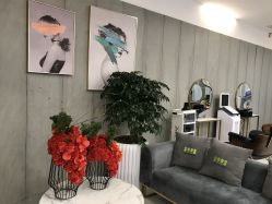 点击看大图 -八佰伴8008星级形象店