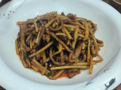 -椒香川流不息川菜馆(二七北路店)