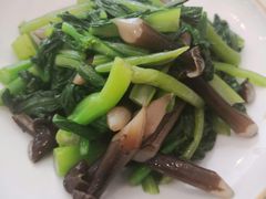 -鑫巴蜀小镇 · 水煮鱼专研店(玉桥店)