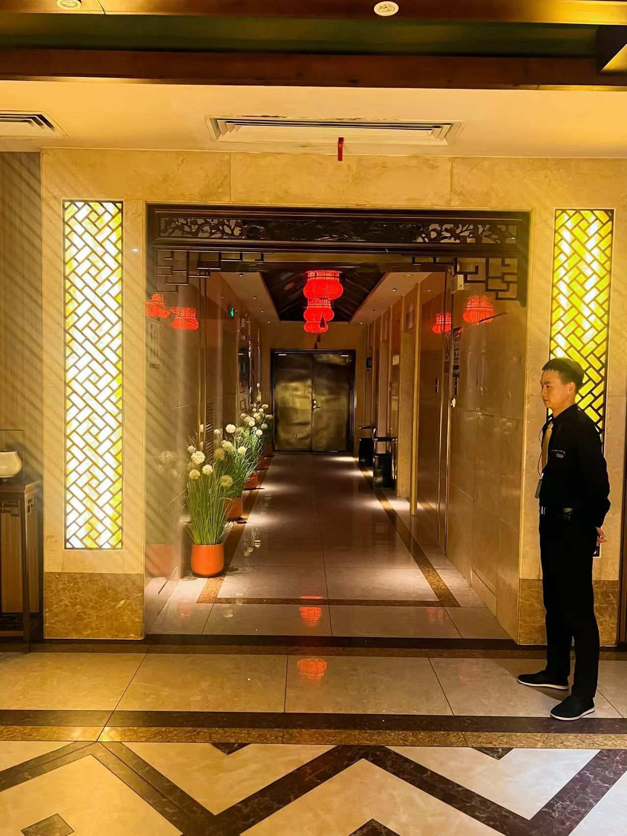 放松身心 享受当下唐宫足浴