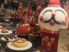 -广州万富希尔顿酒店·感趣自助餐厅·金秋蟹宴生蚝海鲜刺身