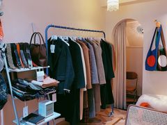 -LADY FAFA(巨鹿路陕西南路路口店)