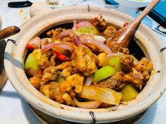 香辣酱啫牛蛙-啫·粤风料理·啫啫煲(仓山万达广场店)
