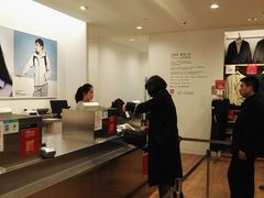 -优衣库(上海金桥太茂店)