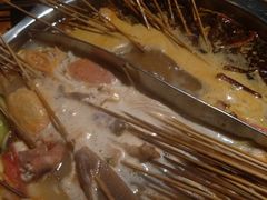 -七婆串串香(育秀路店)