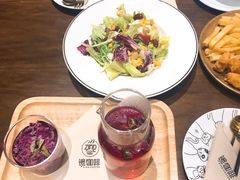 -ZING COFFEE 镜咖啡