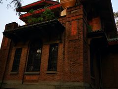门面-中山大学广州校区南校园怀士堂