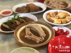 -黄亚细肉骨茶(仰光路店)