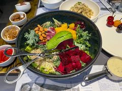 牛油果沙拉-小大董·烤鸭(观景餐厅·南京西路店)