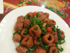 -闯关东东北农家菜(崂山石老人店)