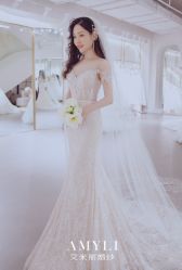 -艾米丽婚纱礼服