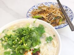 -青年路烩面馆(绿地世纪城店)