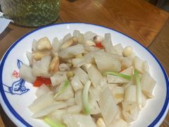 -黄泥岗·地道湖北菜(奥特莱斯店)