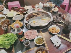 -储奇门鳝鱼火锅(总店)