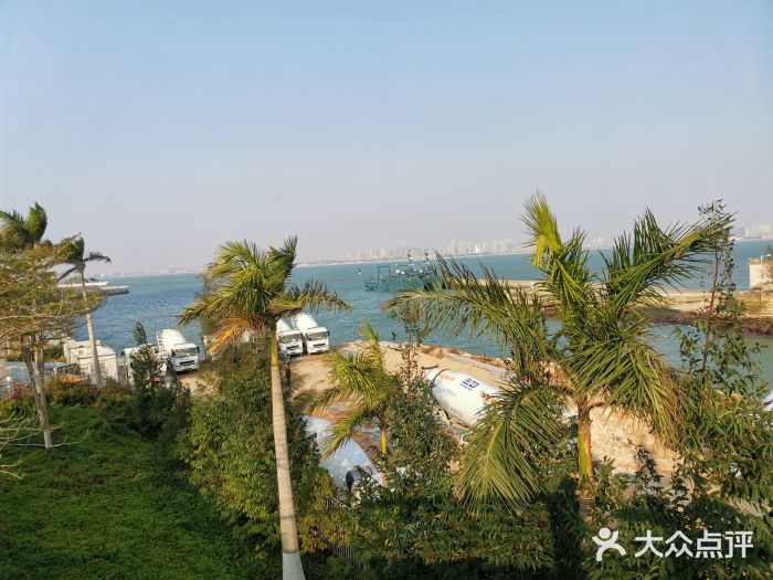 五通灯塔公园图片