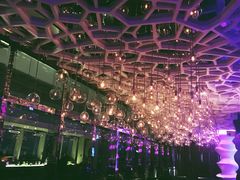 -OZONE 顶楼酒吧(香港丽思卡尔顿酒店)