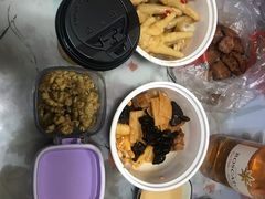 -绝味鸭脖(地铁站一店)