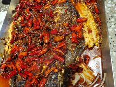 -鸣记脆皮烤鱼(岐山路店)