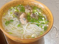 -正宗李家土鸡米线店