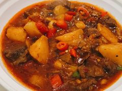 土豆烧牛腩-胡子大厨·超级小炒肉(华润店)