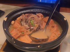 -佬麻雀·新湘菜(东方宝泰店)