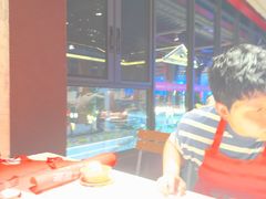 -肥肥虾庄·金牌油焖大虾(杨园滨江时代walk店)