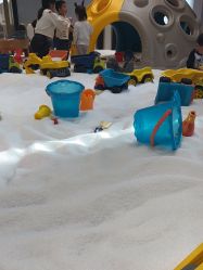 -奈尔宝家庭中心·亲子餐厅(鄞州万达店)