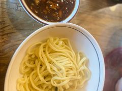 北京炸酱面-锅儿挑面馆