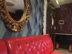 包房-最熊猫量贩式KTV(旺棠25栋综合楼店)