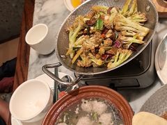 -小菜园新徽菜(宜兴八佰伴店)