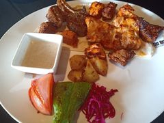 -Efes Turkish & Mediterranean Cuisine 艾菲斯餐厅(陆家嘴店)