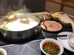 -许府牛火锅(信义坊总店)