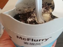 -麦当劳(展览馆店)