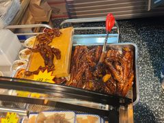 -喜悦小串丹东小黄牛海鲜烧烤大排档(民主广场店)