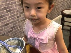 -黄氏许牛奶甜品店(展后街店)