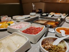 -海底捞火锅(宝龙广场夜宵主题店)