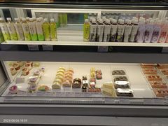 -奈雪的茶(大连新玛特店)