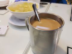 -新大咀港式茶餐厅(宝山万达店)