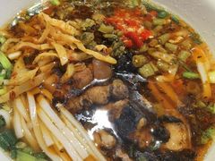 酸菜蒸肉粉-易裕和·长沙米粉(竹塘西路店)