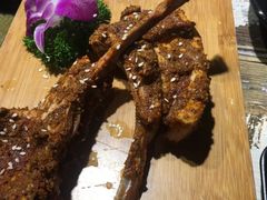-三国惹火烤肉·中日韩烤肉集合店(百草路店)