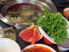 -醉董牛川派鲜肉自选火锅(烟台店)