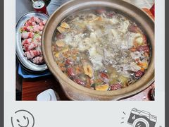 -威邵鸡煲(西华路总店)